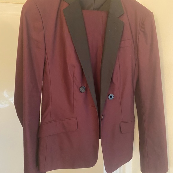 Express pants suit - Picture 6 of 8